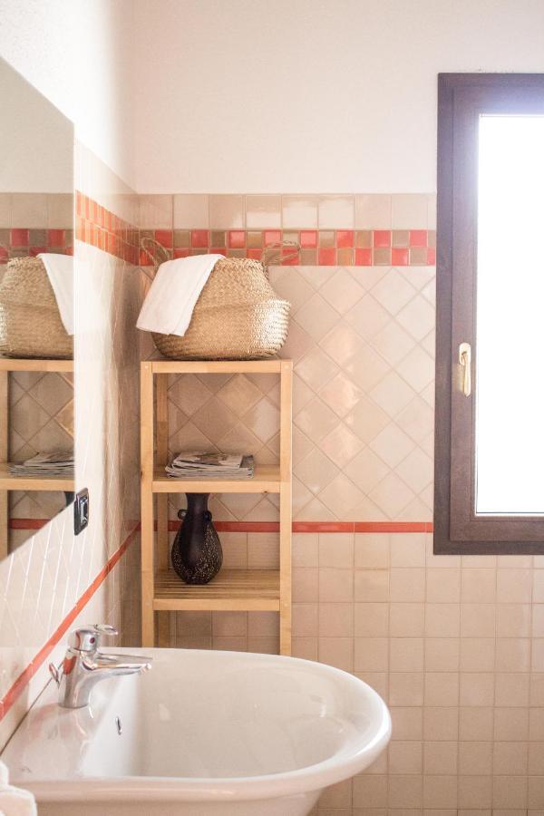 Residenze Branca III Seaview Daire Orosei Dış mekan fotoğraf