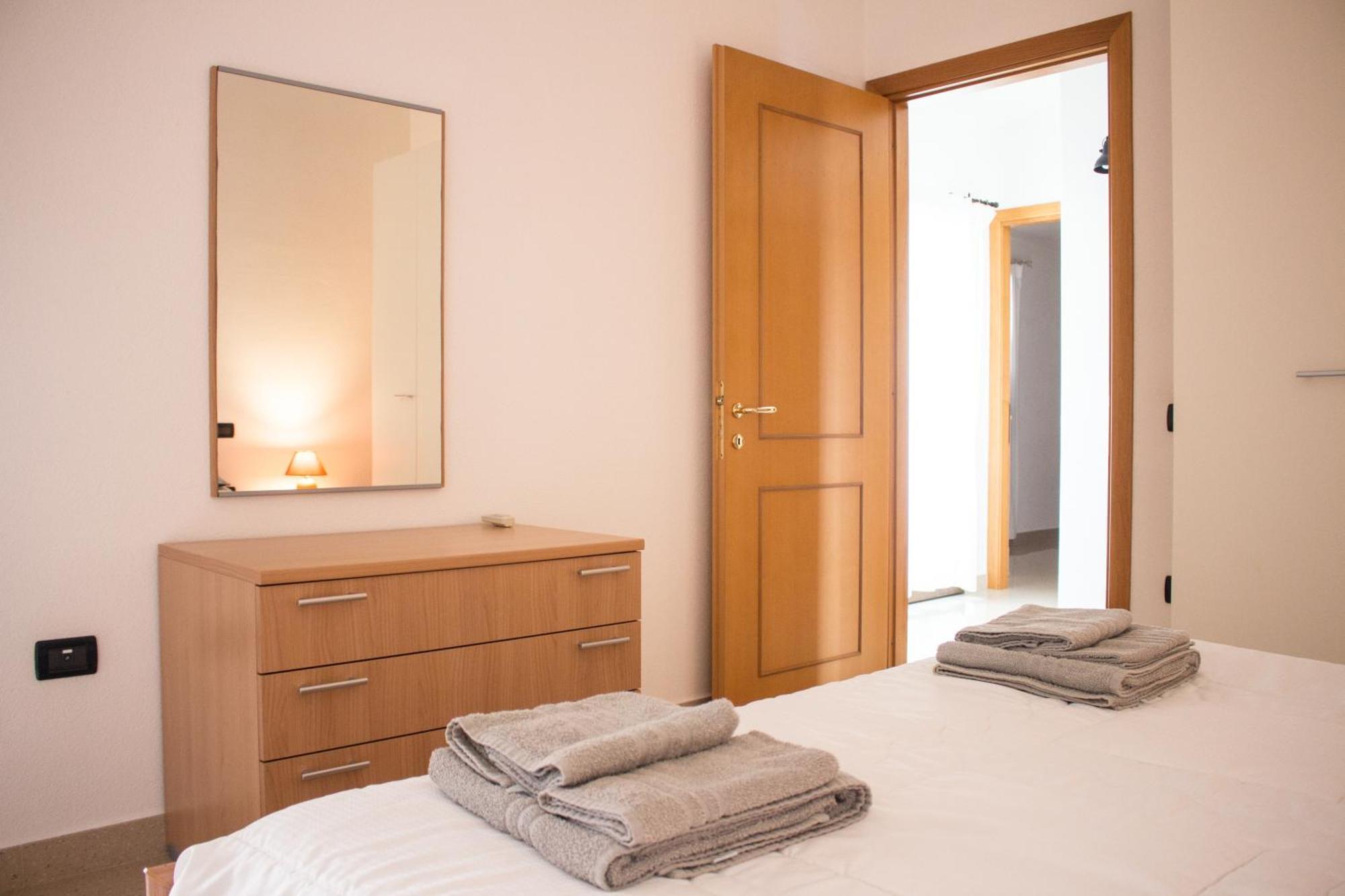 Residenze Branca III Seaview Daire Orosei Dış mekan fotoğraf